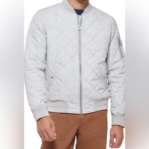 NEW Levi's Men's Diamond Quilted Bomber Jacket